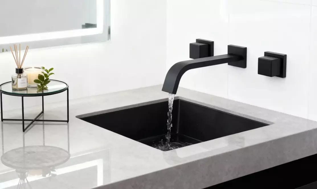 Wall Mounted Basin Faucet Mixer DF-05224 - Image 4